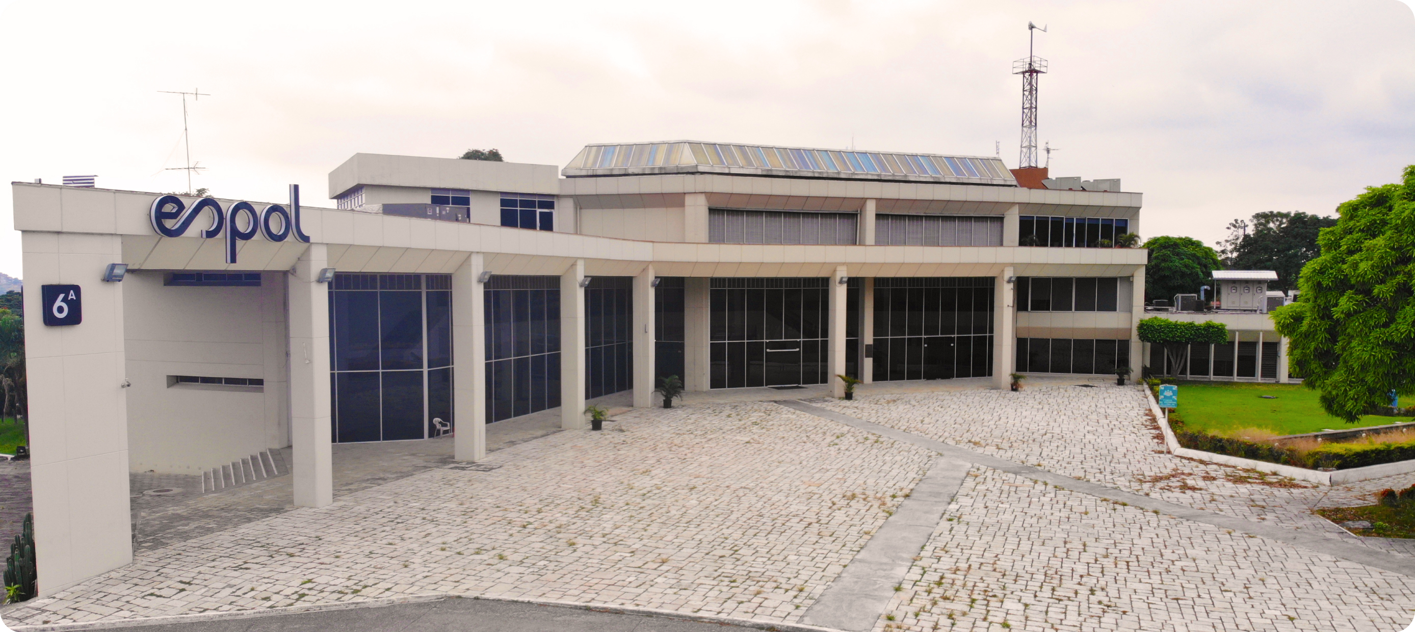 Ubicación de las oficinas de EOC, edificio de Rectorado, Campus Gustavo Galindo.