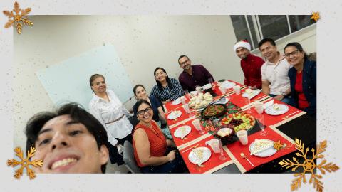 Brunch navideño del personal de EOC