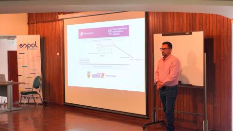 Sesión presencial - Explicación de la Implementación del sistema de  Identificación de Necesidades de Capacitación
