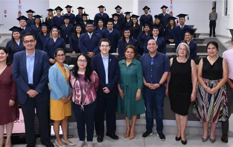 Ceremonia de clausura del Diplomado Gestión de los Analistas